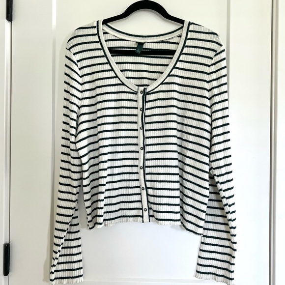 Wild Fable Ribbed Button Up - Picture 2 of 6